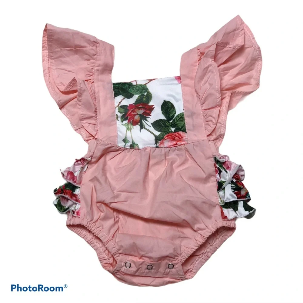 ADORABLE BOUTIQUE FLORAL ROMPER - Picture 1 of 3